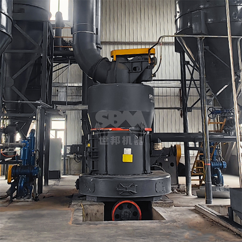 Industrial mineral processing plant with grinding circuits