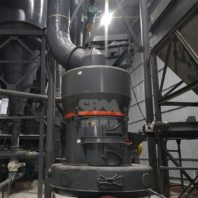 Uniform graphite particles after hammer mill processing
